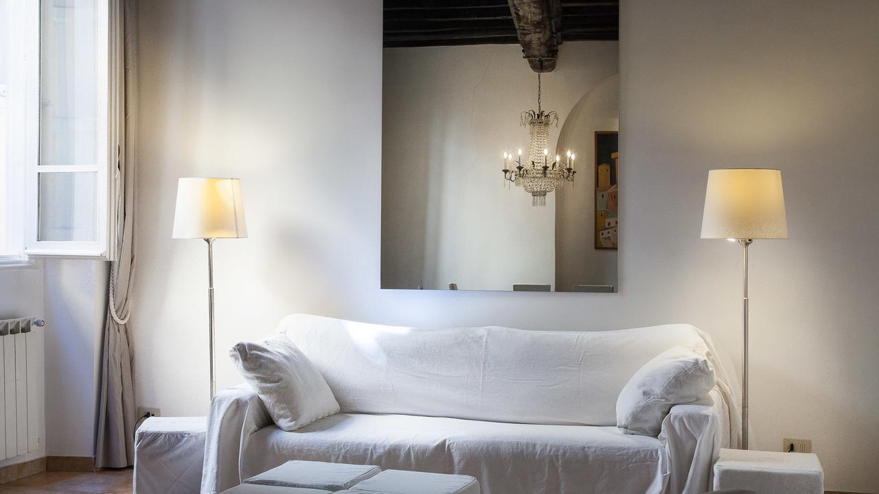 Teatro Pace Apartment โรม ภายนอก รูปภาพ