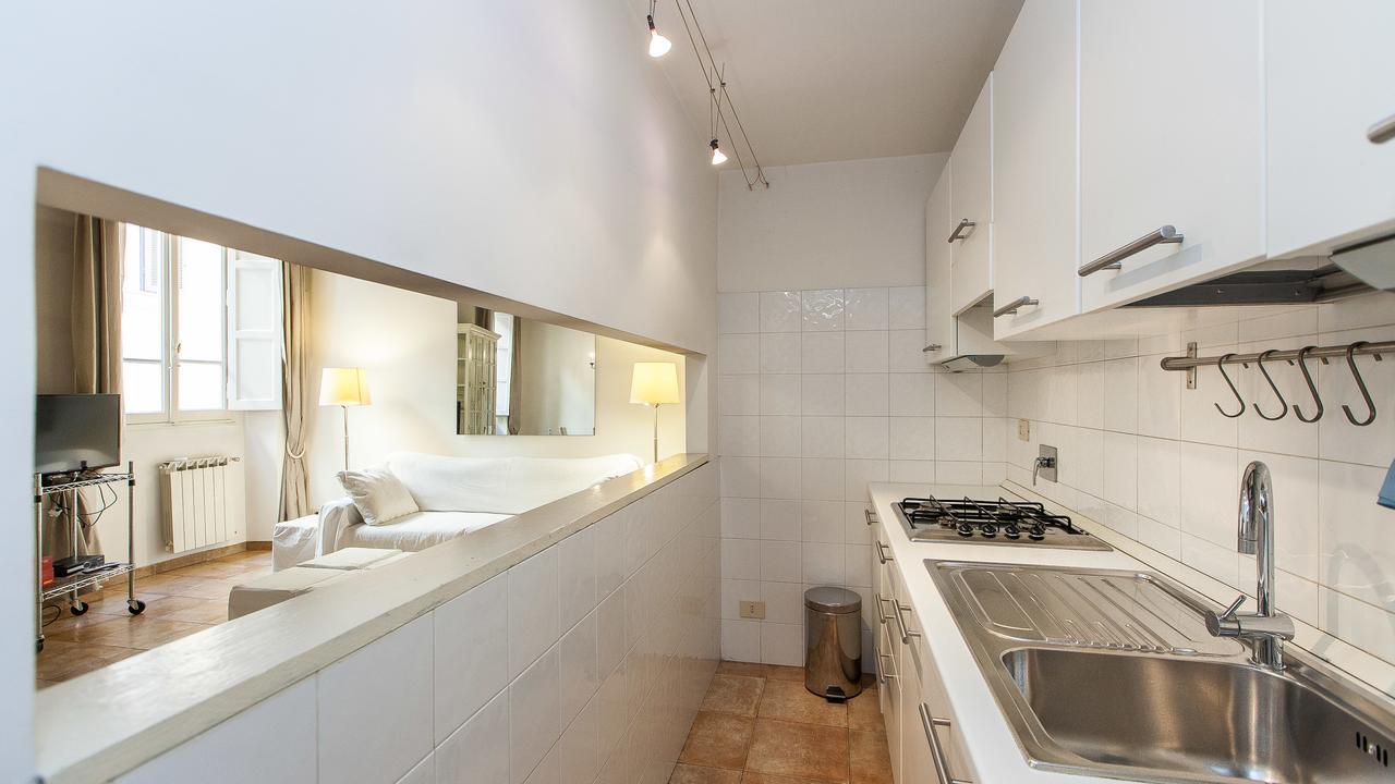 Teatro Pace Apartment โรม ภายนอก รูปภาพ